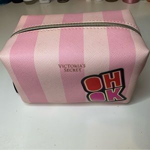 Cosmetic bag